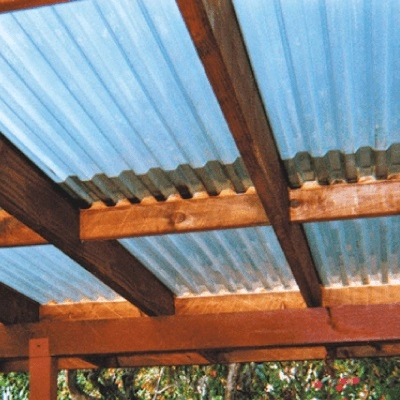 Lámina acanalada de policarbonato